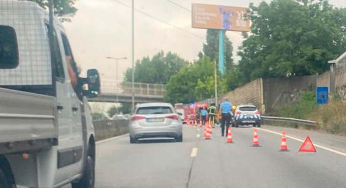 Colisão provoca longas filas na variante de braga