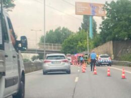 Colisão provoca longas filas na variante de braga