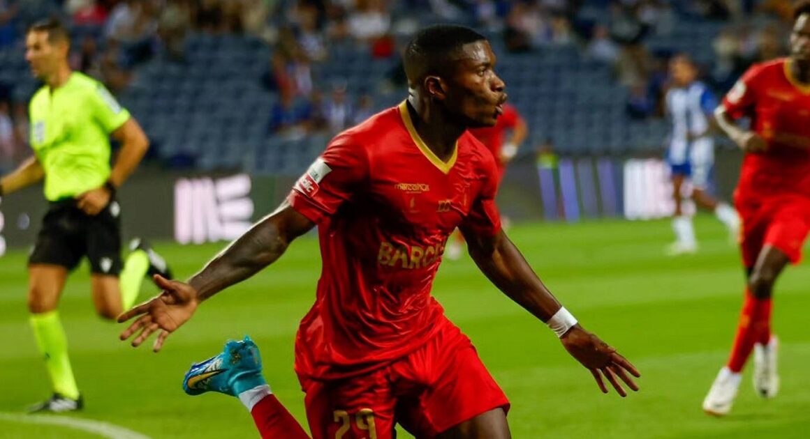 Ex-gil vicente dá vitória a angola na taça cosafa