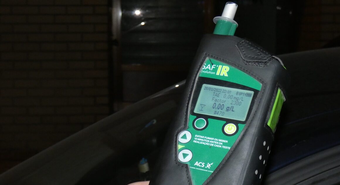 Viana: homem com álcool foi proibido de conduzir por 12 horas, desobedeceu e acabou detido