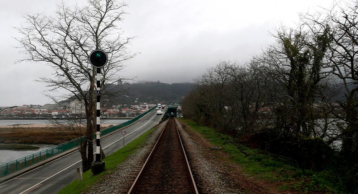 Comboio avaria em viana do castelo