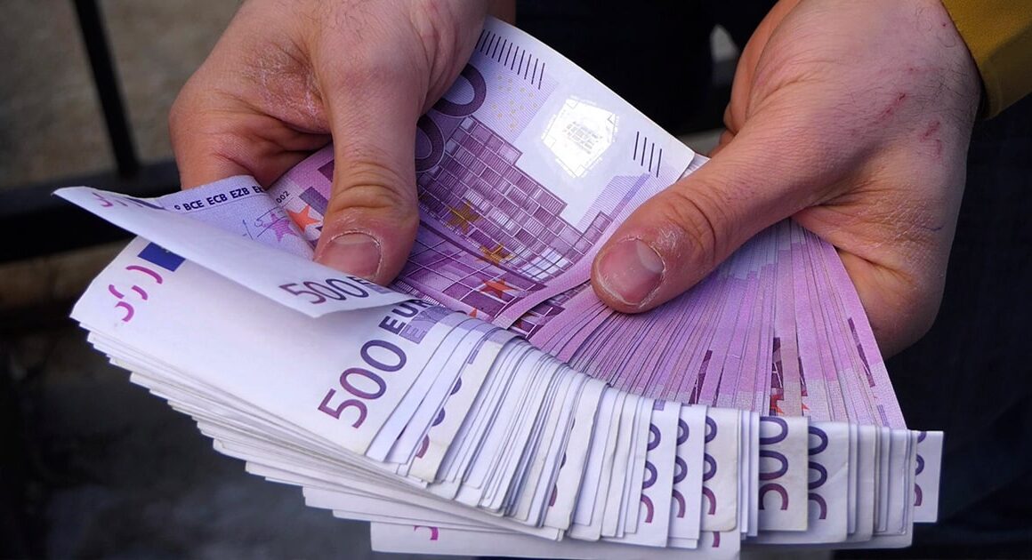 Advogado de braga recebeu o dinheiro mas não fez o trabalho. Agora tem que devolver 81 mil euros