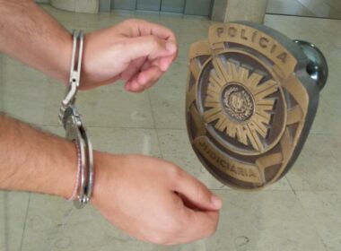 Sexagenário invade residência universitária e viola jovem estudante em arcos de valdevez