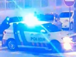 Jovem agride polícias após acidente em famalicão. Tinha a carta apreendida