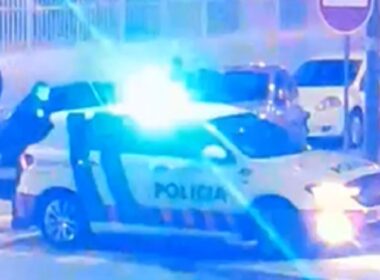 Jovem agride polícias após acidente em famalicão. Tinha a carta apreendida