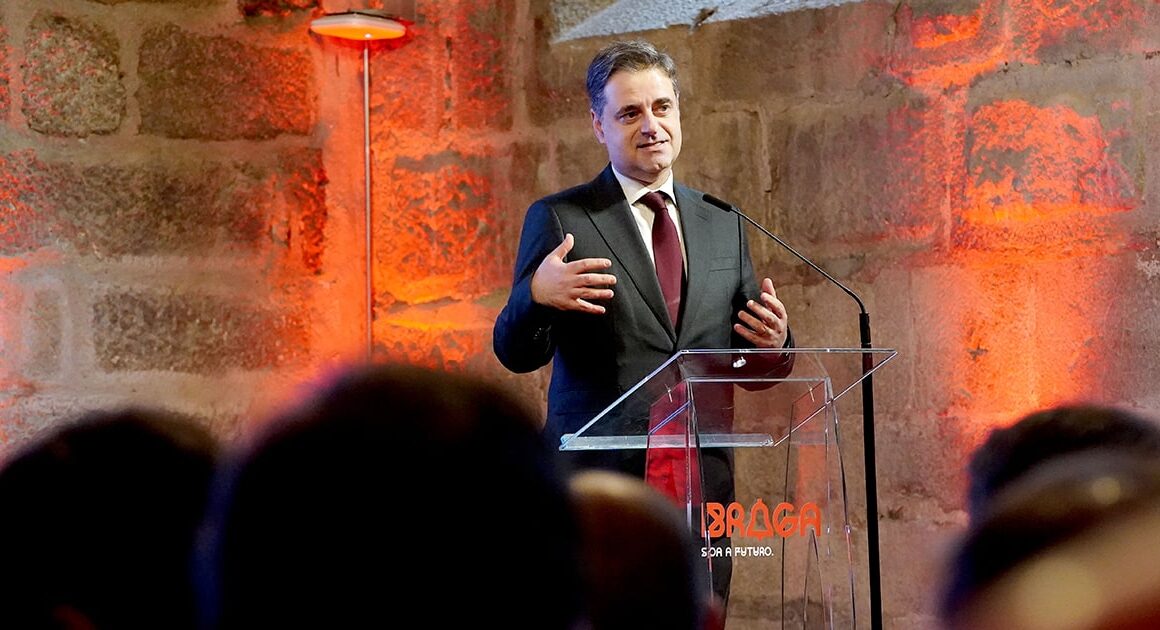 Ricardo rio defende que ppp no hospital de braga era "exemplo de sucesso" e que "solução atual é pior"