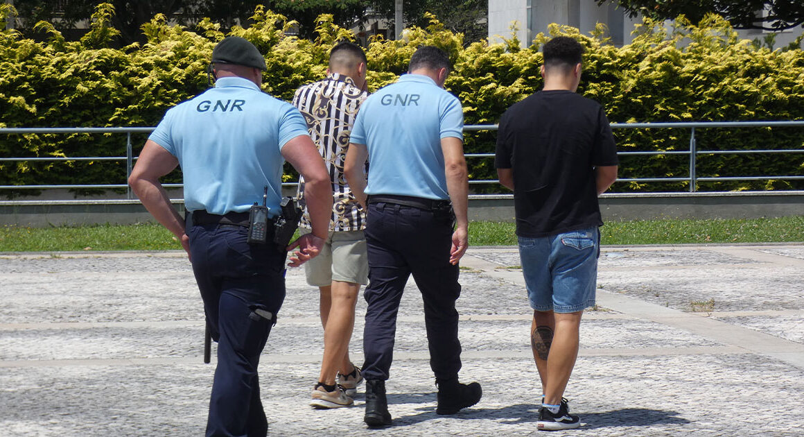 Prisão preventiva para cinco detidos em megaoperação anti-droga no minho