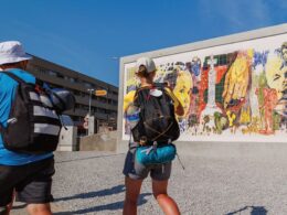 Há um novo mural com 1. 197 azulejos no caminho de santiago em barcelos