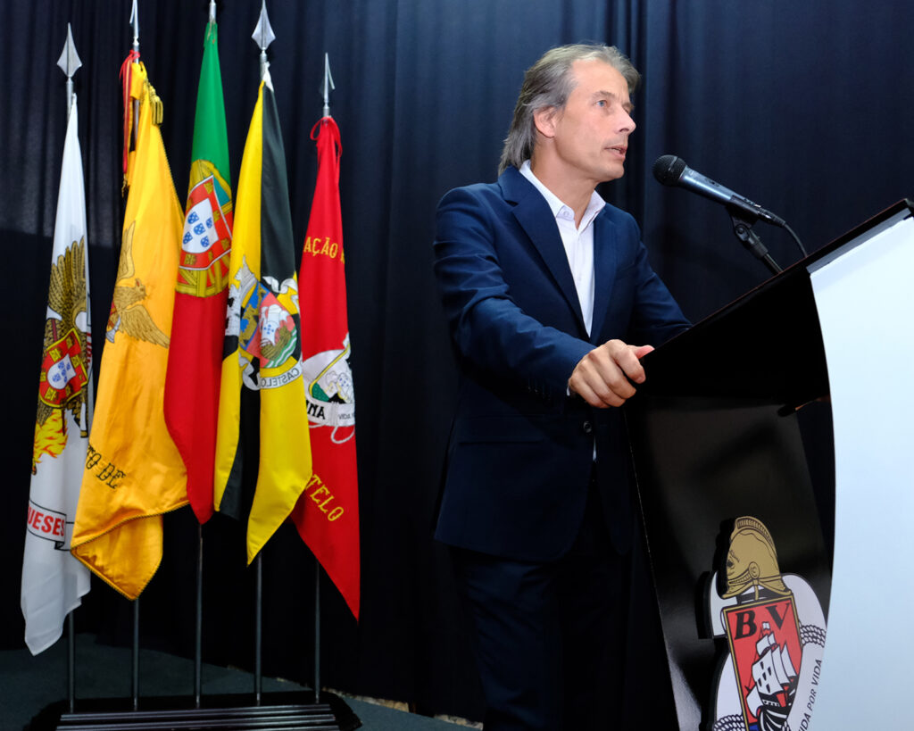 Conselho nacional da liga dos bombeiros portugueses reuniu em viana para debater "tempos desafiantes" 14 Conselho nacional da liga dos bombeiros portugueses reuniu em viana para debater "tempos desafiantes"