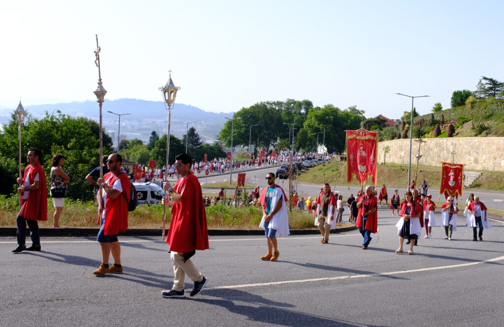 Viana do castelo: centenas peregrinaram a santa luzia