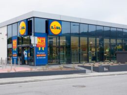 Lidl reabre totalmente renovado na póvoa de lanhoso após obras de 3 milhões