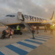 Ryanair denuncia atrasos de 90 minutos nos aeroportos portugueses