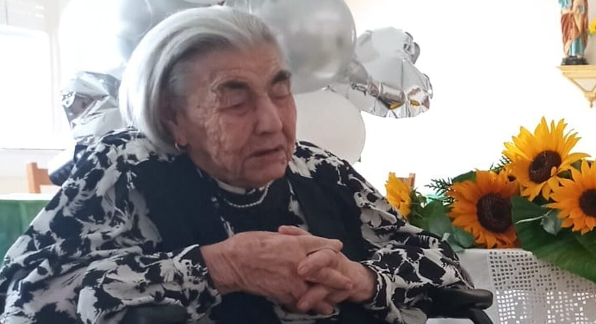 É de paredes de coura uma das mulheres mais velhas do país. Ana pires celebrou 110 anos