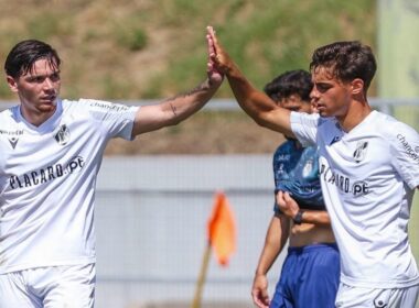 Vitória e feirense empatam em jogo particular