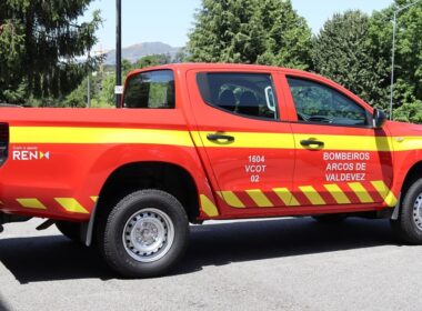 Ren oferece 'pickup ' aos bombeiros de arcos de valdevez
