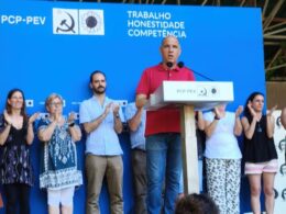 Raimundo veio a vilar de mouros e criticou ad: "500 mil euros já dá para comprar a nacionalidade"