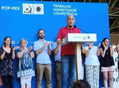 Raimundo veio a vilar de mouros e criticou ad: "500 mil euros já dá para comprar a nacionalidade"