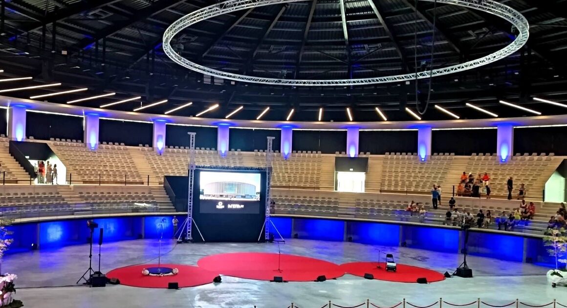 Eis as primeiras imagens do póvoa arena