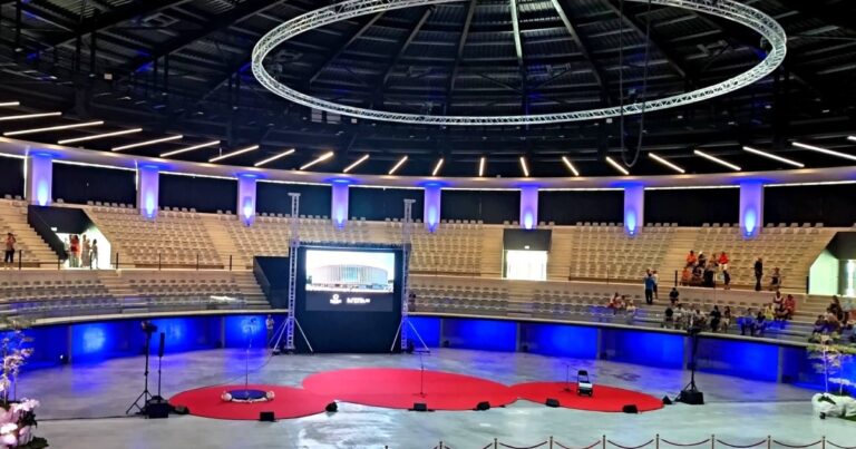 Eis as primeiras imagens do póvoa arena