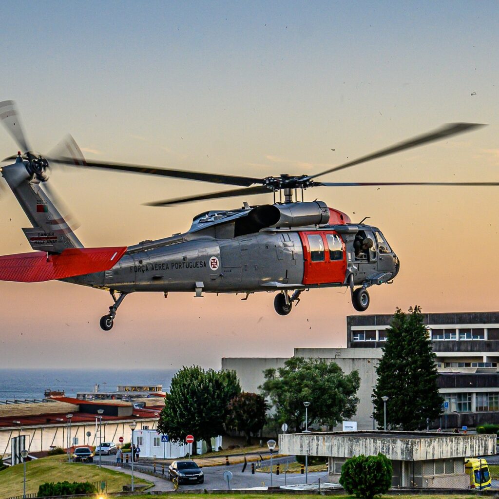 Helicópteros a sobrevoar viana? É a força aérea a testar heliporto do hospital
