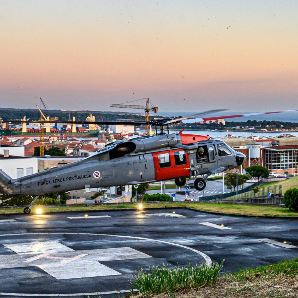 Helicópteros a sobrevoar viana? É a força aérea a testar heliporto do hospital