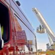 Famalicão: bombeiros usam plataforma elevatória para resgatar idosa do 6. º andar