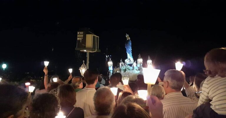 Braga: esta noite há procissão de velas no sameiro