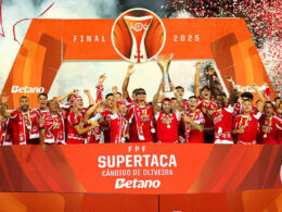 Benfica conquista supertaça