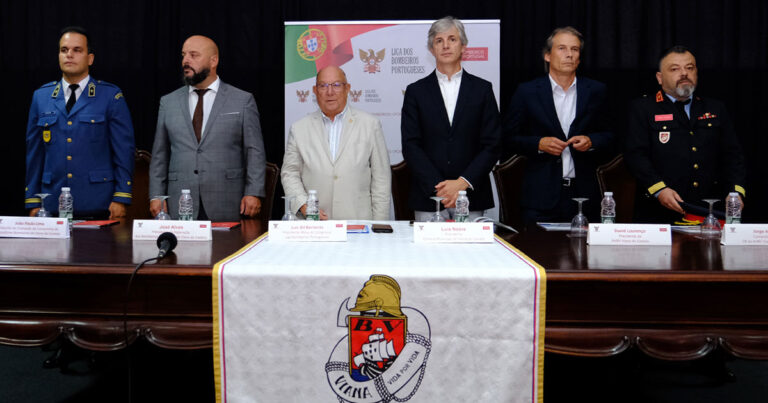 Conselho nacional da liga dos bombeiros portugueses reuniu em viana para debater "tempos desafiantes"