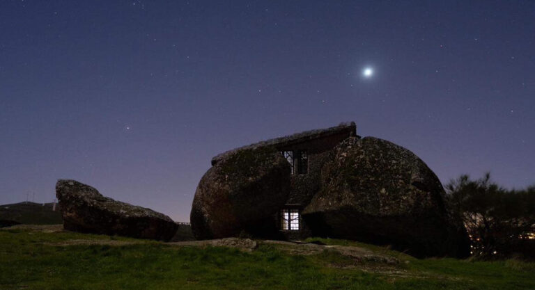 Fafe: passar a noite na "casa mais estranha do mundo" para ver as estrelas