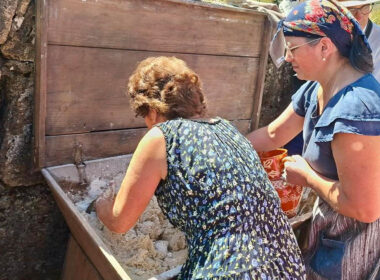 Aldeia em vieira do minho voltou a moer o milho e a cozer o pão