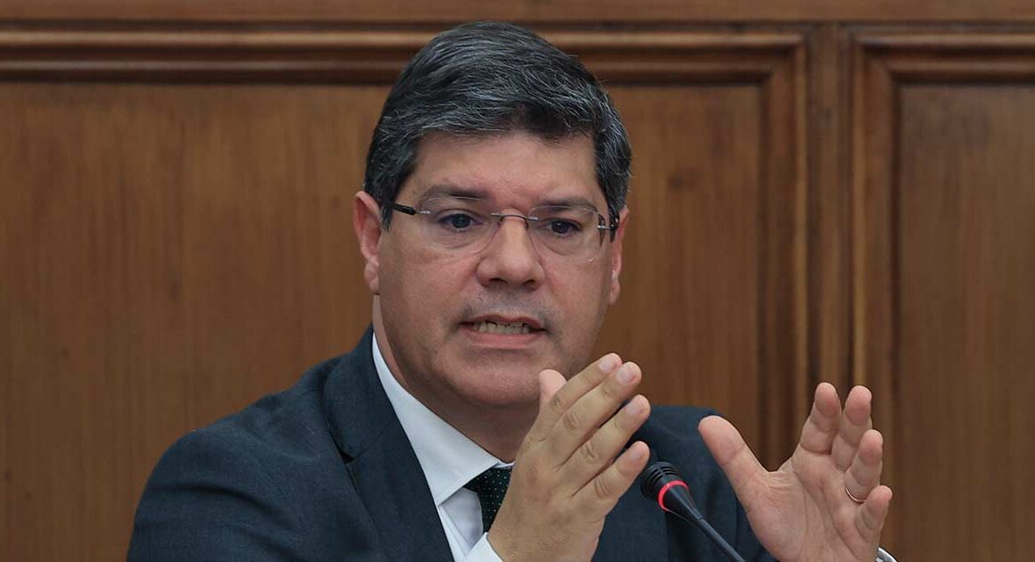 Ps diz que montenegro escolheu chega como “parceiro preferencial na governação”