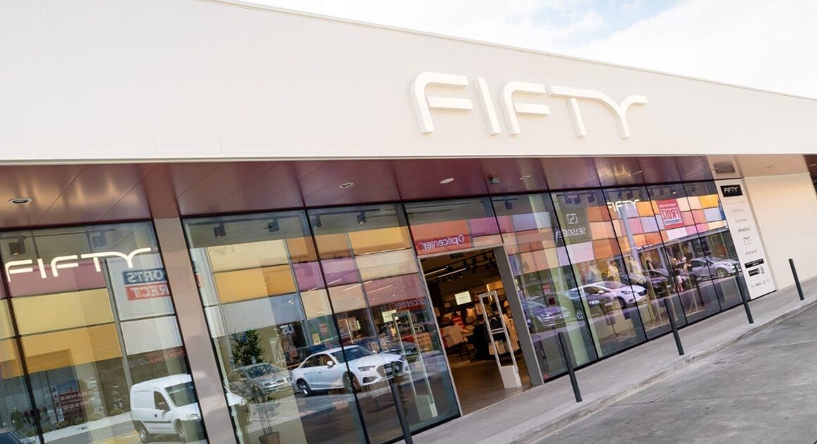 Famoso 'outlet' de moda já abriu no braga retail com "grandes marcas a preços acessíveis"
