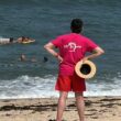 Nadadores-salvadores salvam família em apuros no mar da póvoa de varzim