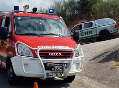 Despiste deixa jovem gravemente ferida em monção