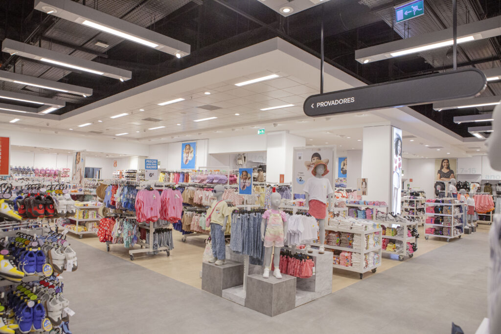 Primark reabre loja do braga parque com "nova cara" 7 Primark reabre loja do braga parque com "nova cara"
