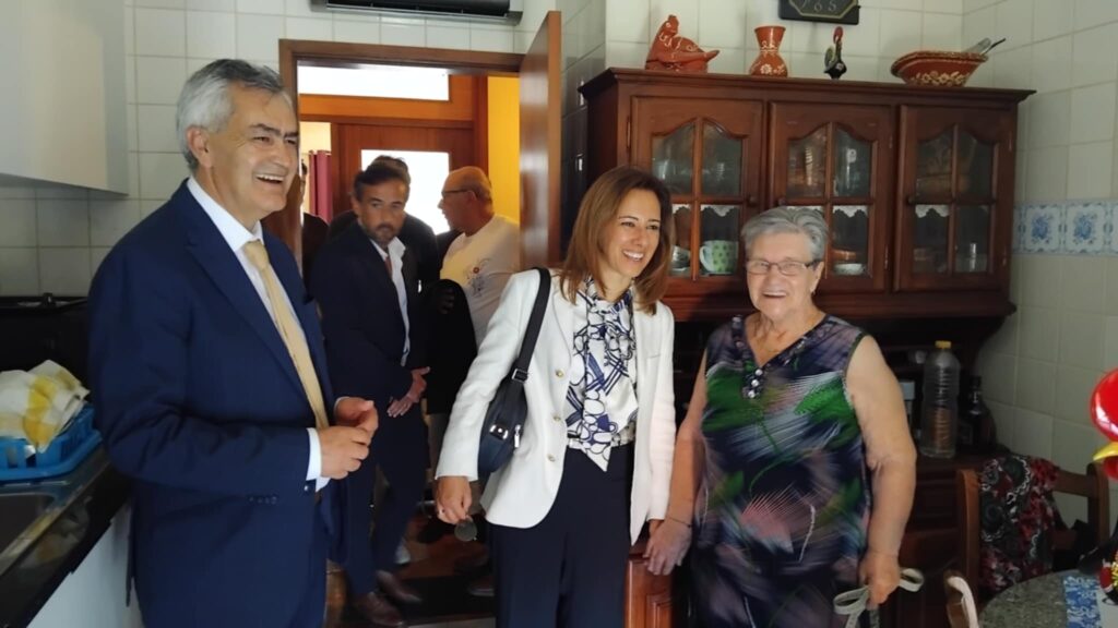 Está a nascer mais habitação social em arcos de valdevez. Secretária de estado aplaude "dinamismo"