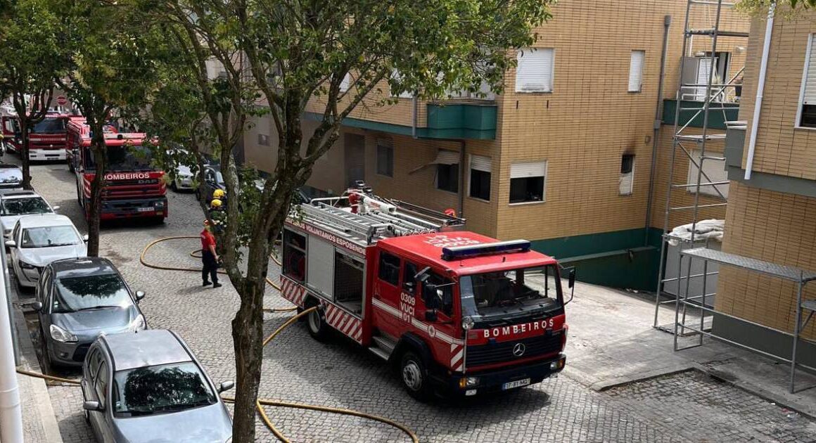 Incêndio em apartamento desaloja família em esposende