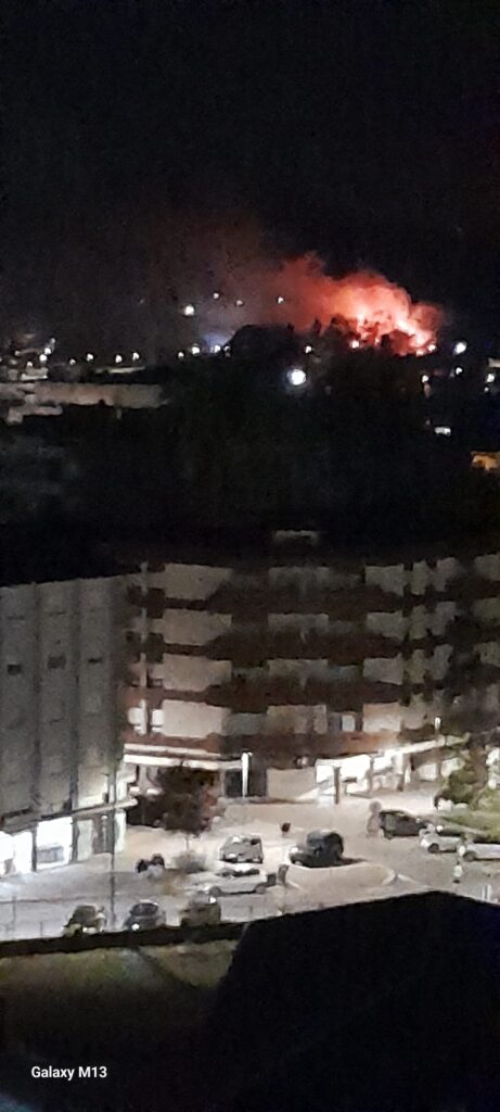 Incêndio deflagra junto a variante em barcelos 7 Incêndio deflagra junto a variante em barcelos