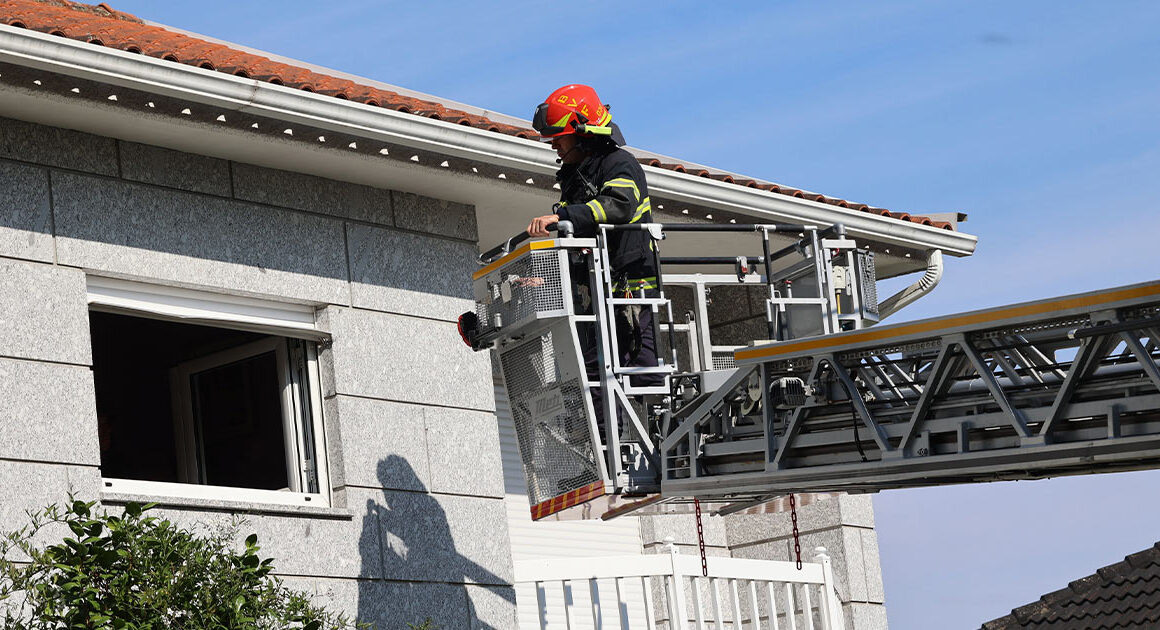 Fafe: bombeiros resgatam mulher que ficou trancada em casa desde sábado