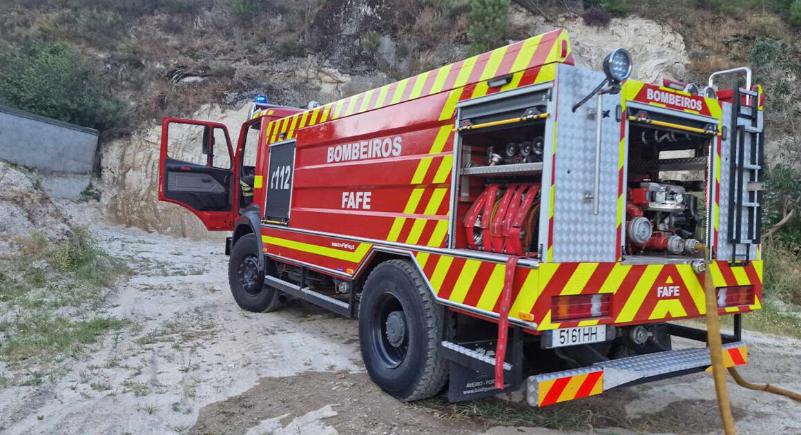 Jovem andava de mota durante a noite a atear fogos em guimarães e fafe