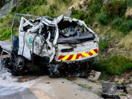 Trabalhadores morrem após carrinha cair em ravina na serra da estrela