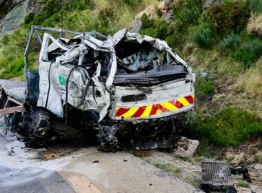 Trabalhadores morrem após carrinha cair em ravina na serra da estrela