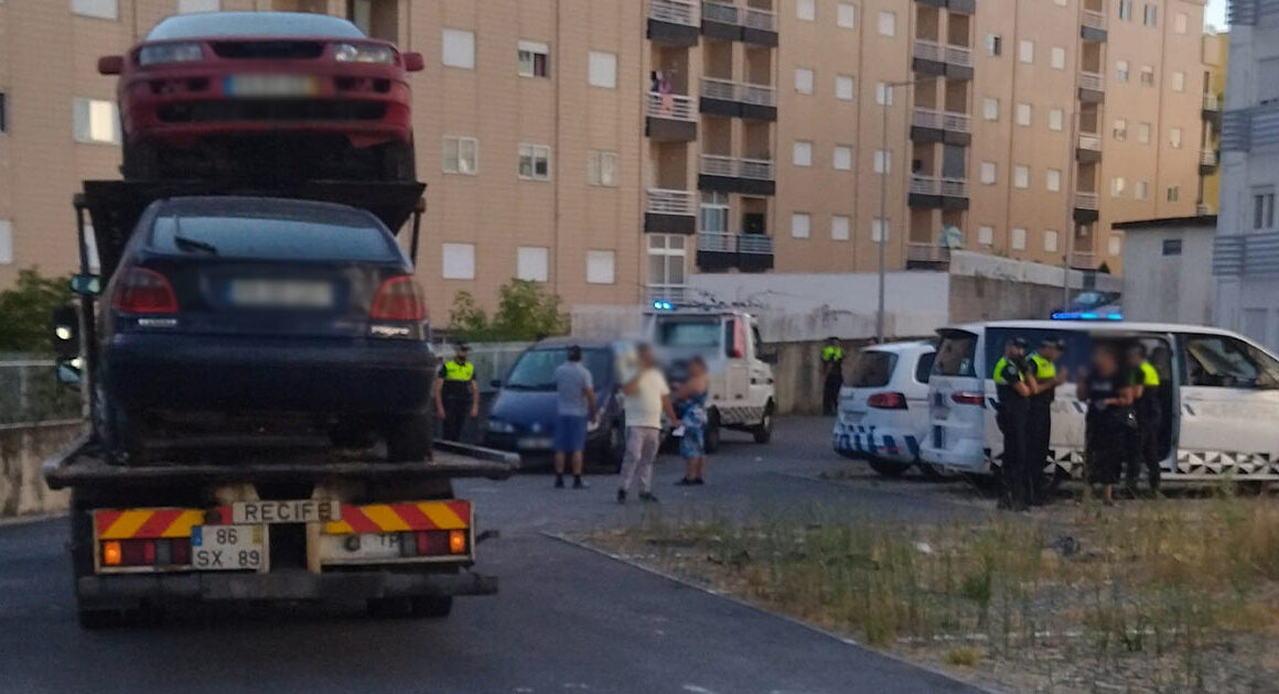 Polícia remove carros abandonados em braga