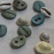 As conchinhas que serviram para comprar escravos podem ser tocadas no museu do dinheiro