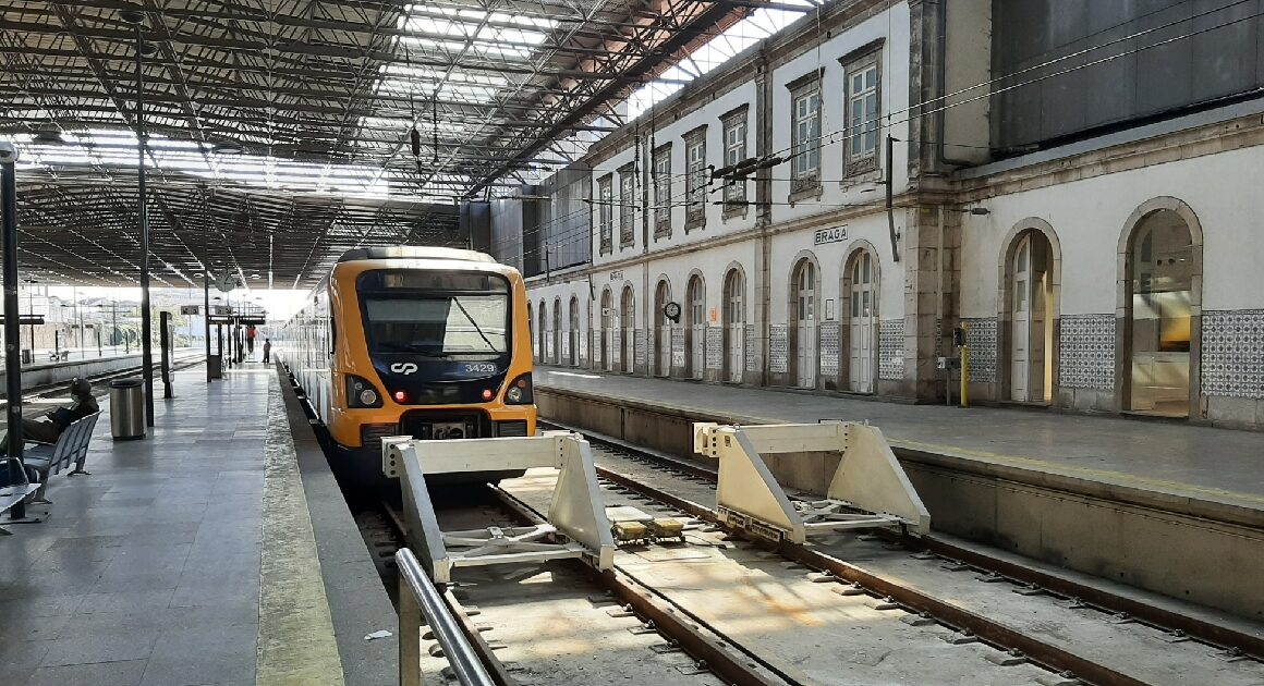 Mais passageiros nos comboios urbanos. Pontualidade melhora na linha de guimarães e piora em braga
