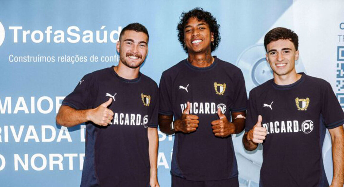 Famalicão dá pontapé de saída na nova época com 16 jogadores