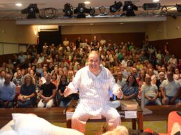 Grupo de teatro amador de barcelos celebra 100 anos e fernando mendes "fez questão" de ir à festa