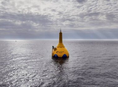 Ondas do mar vão gerar energia de 7. 500 casas em viana. União europeia dá 40 milhões