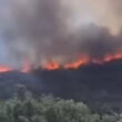 Mais de 100 bombeiros e 12 meios aéreos combatem incêndio junto à fronteira em montalegre